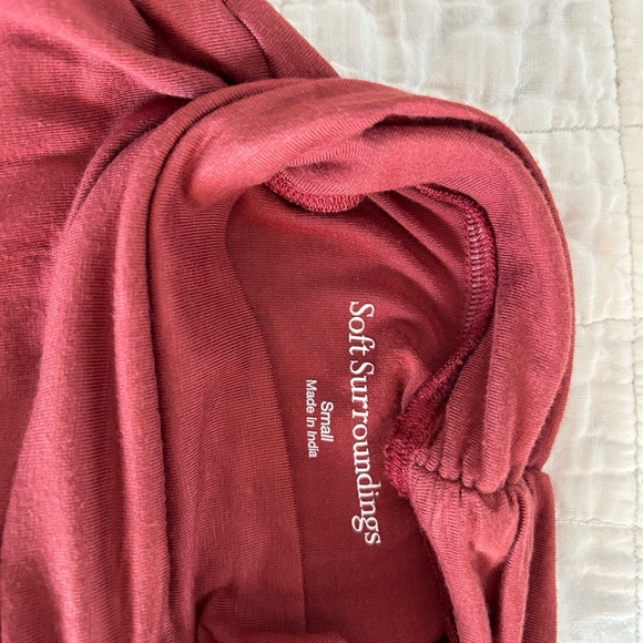 Soft Surroundings Small mauve pullover turtleneck - Picture 3 of 4